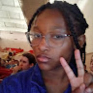 Meet your Posher, Aaralynn